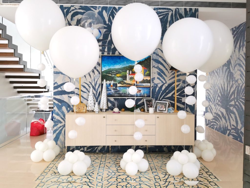 Helium balloons decoration in Singapore
