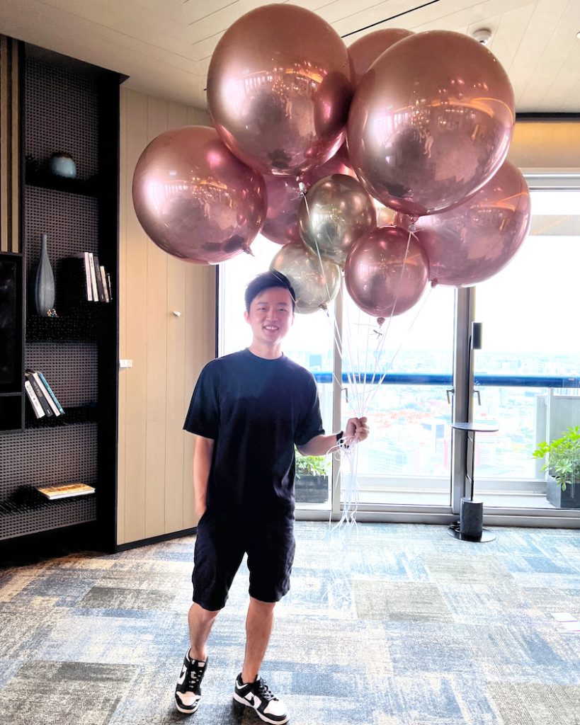 Orbz helium balloon Singapore