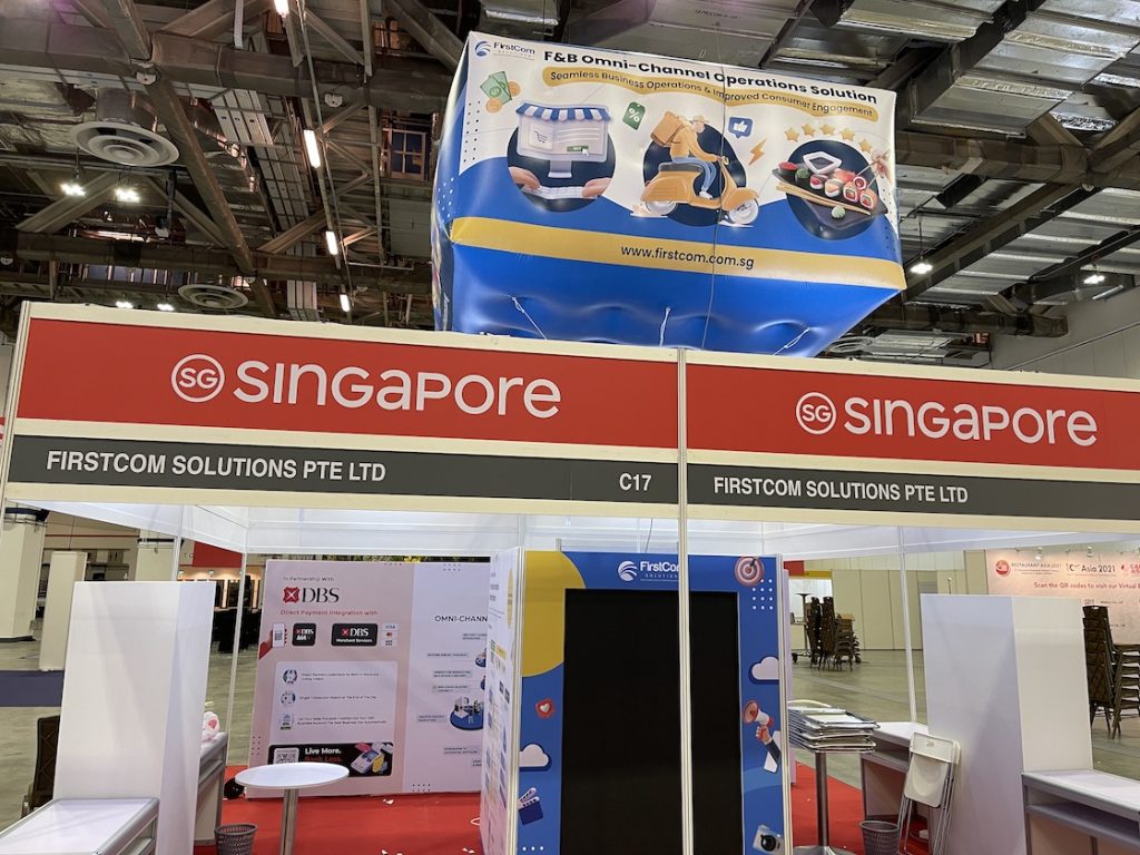 giant advertising balloon customisable