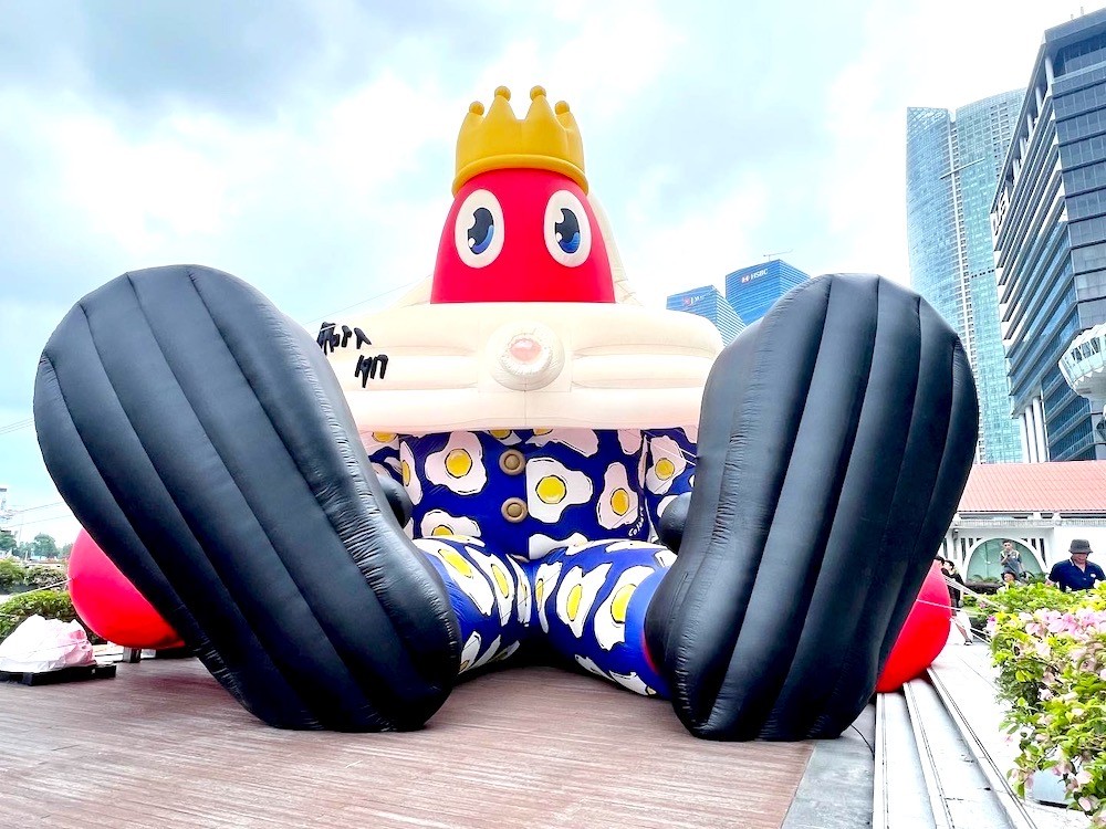 Giant custom inflatable character Advertising Balloon Singapore outdoor event